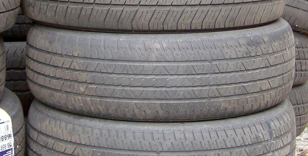 Vyplatí se koupit použité pneumatiky?