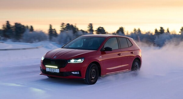 ADAC test zimních pneumatik 2026 185/65 R15